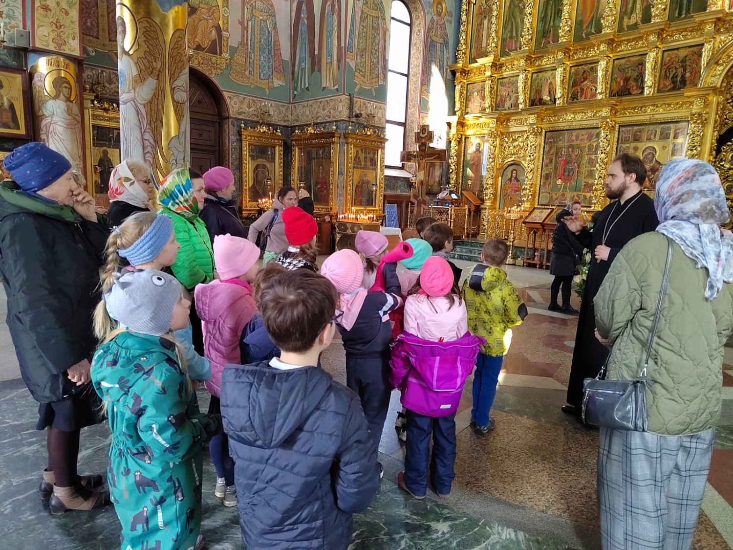 Храм преподобной Евфросинии, великой княгини Московской, посетили учащиеся ГБОУ «Школа № 1279 «Эврика»